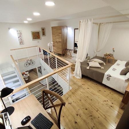 Ferienwohnung Loft Del Teatro Syrakus Exterior foto